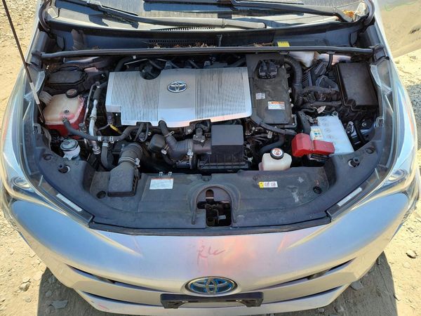 2017 TOYOTA PRIUS One/Two
