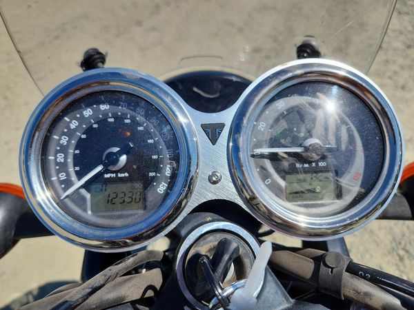 2018 TRIUMPH MOTORCYCLE BONNEVILLE