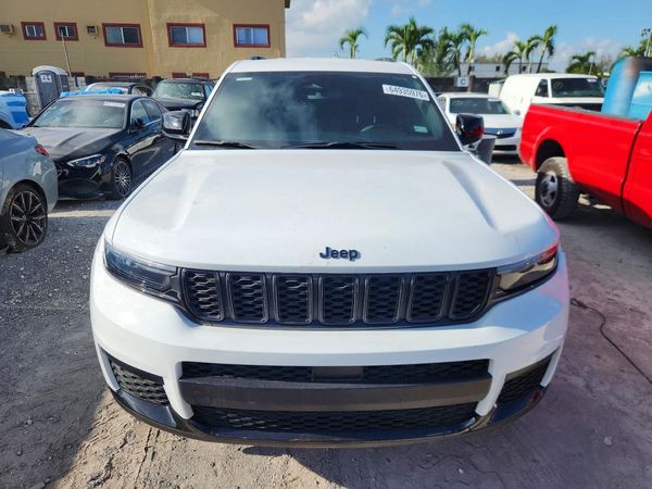 2024 JEEP GRAND CHEROKEE