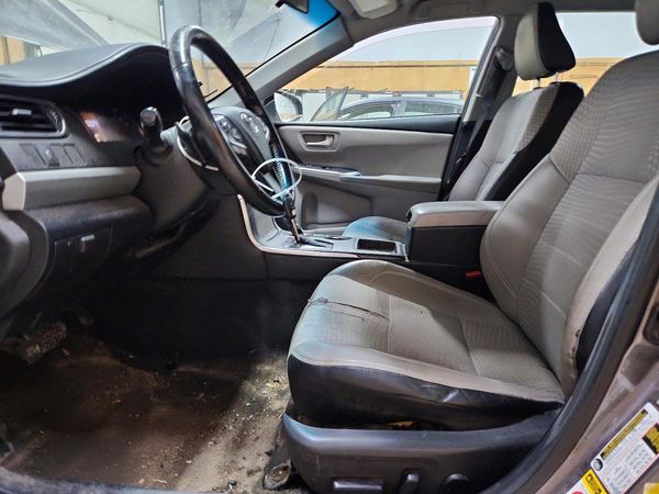 2015 TOYOTA CAMRY