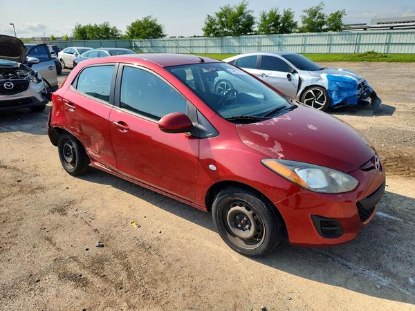 2014 MAZDA MAZDA2