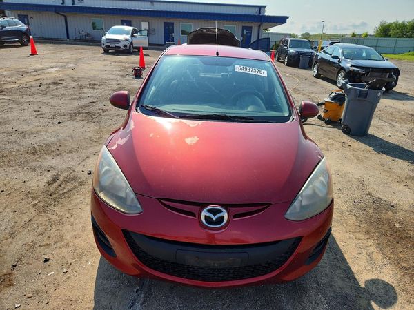2014 MAZDA MAZDA2