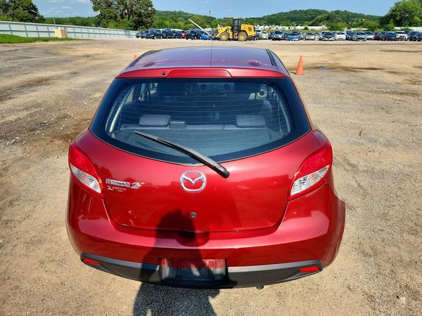 2014 MAZDA MAZDA2