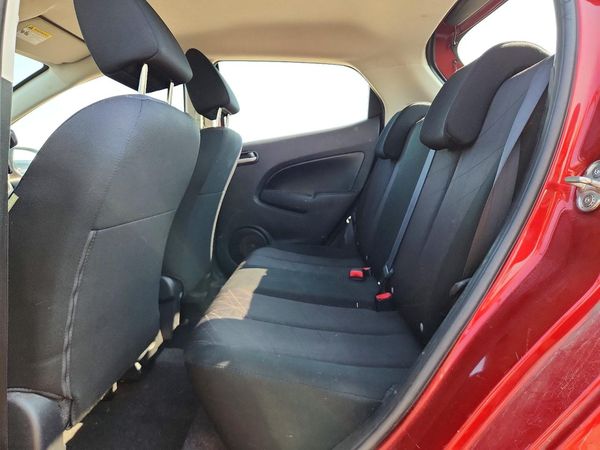 2014 MAZDA MAZDA2
