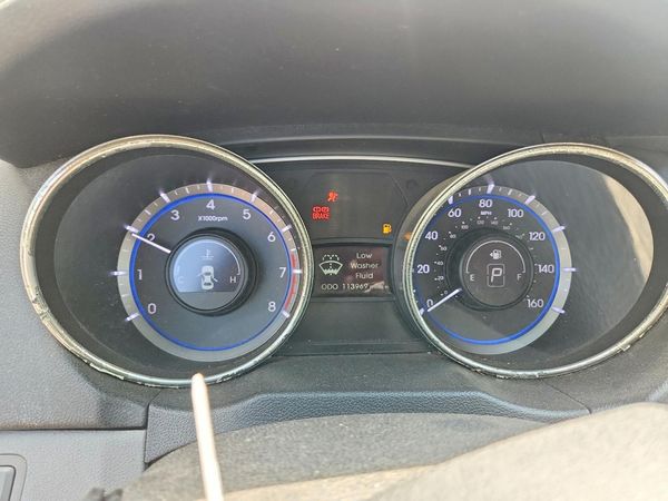 2012 HYUNDAI SONATA