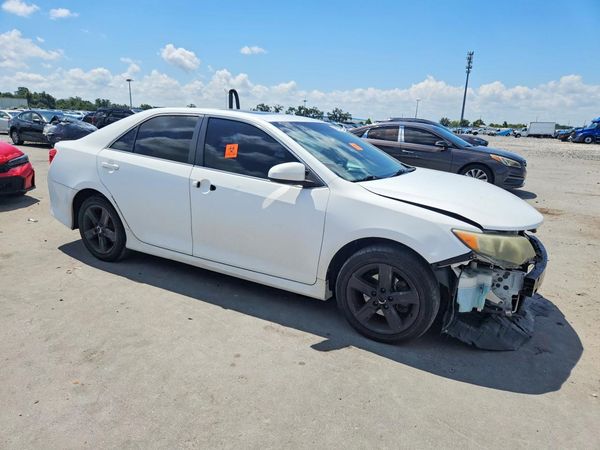 2013 TOYOTA CAMRY