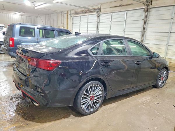 2022 KIA FORTE GT