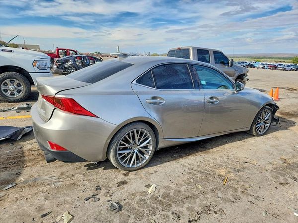 2017 LEXUS IS