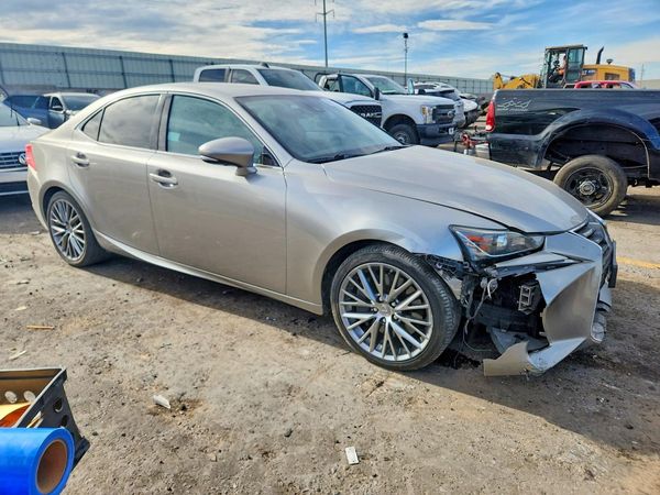 2017 LEXUS IS