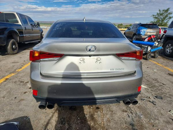 2017 LEXUS IS