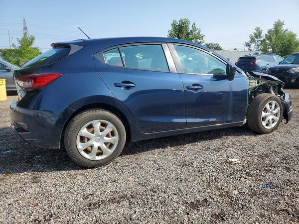 2017 MAZDA 3 Sport