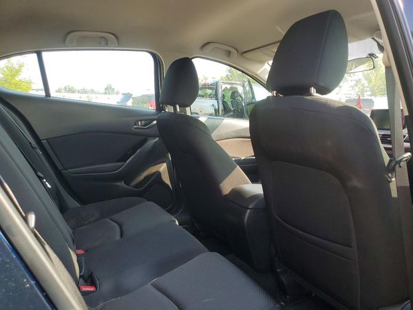 2017 MAZDA 3 Sport