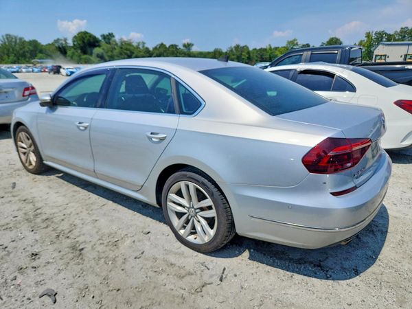 2017 VOLKSWAGEN PASSAT SEL Premium