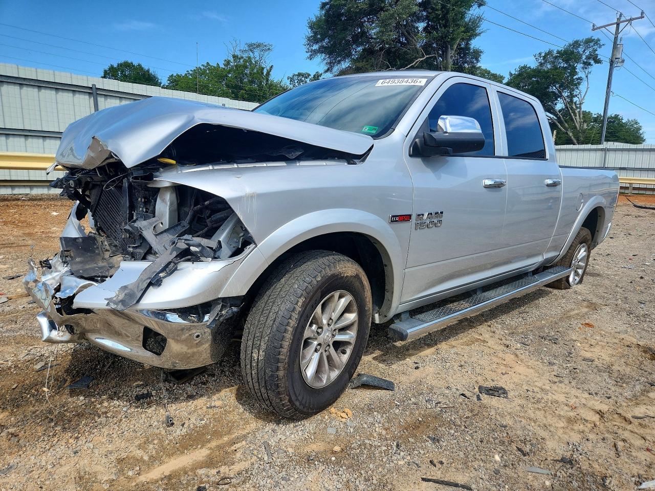2016 RAM 1500 Laramie — Front 3/4