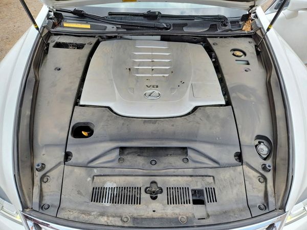 2017 LEXUS LS