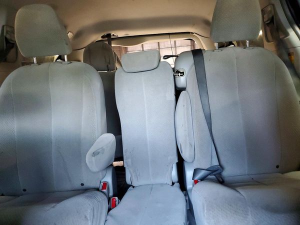 2014 TOYOTA SIENNA
