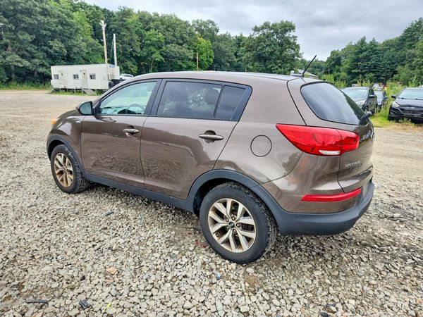 2015 KIA SPORTAGE GL - Middle-low