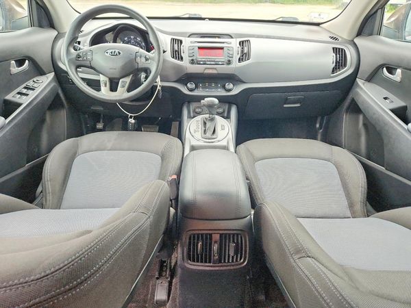 2015 KIA SPORTAGE GL - Middle-low
