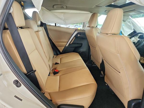 2013 TOYOTA RAV4 High