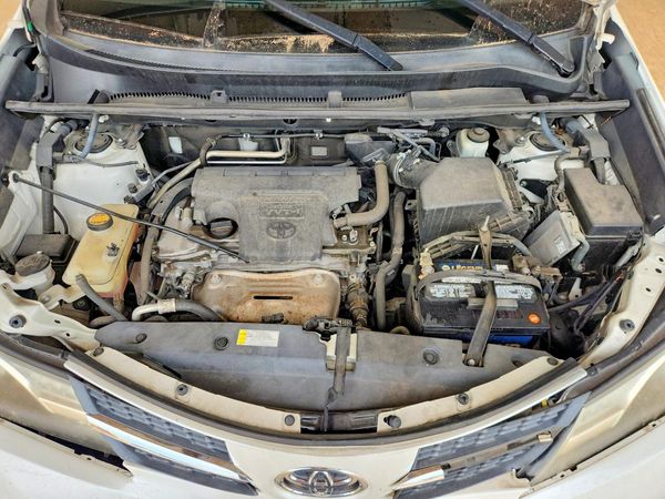 2013 TOYOTA RAV4 High