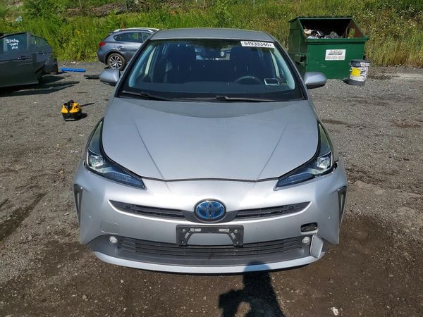 2020 TOYOTA PRIUS