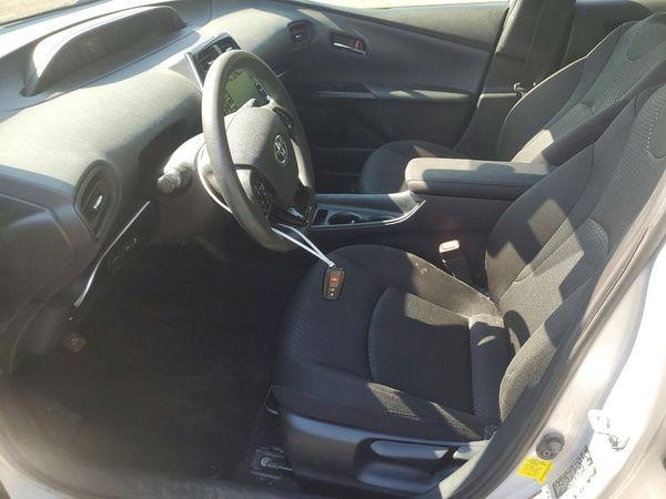 2020 TOYOTA PRIUS