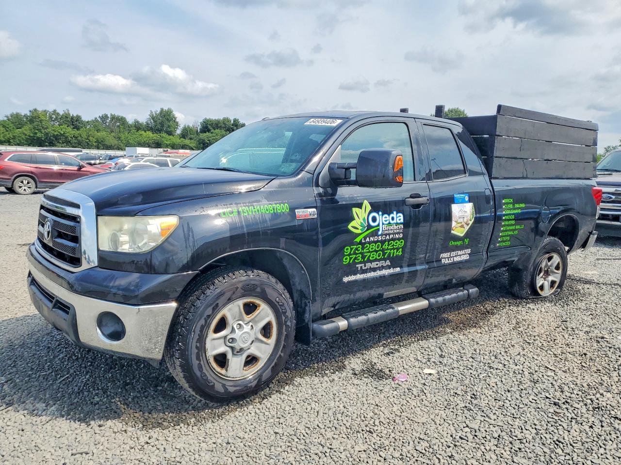 2013 TOYOTA TUNDRA SR5