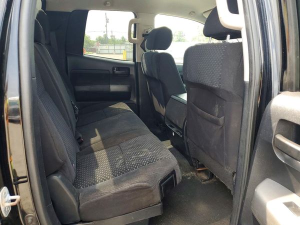 2013 TOYOTA TUNDRA SR5