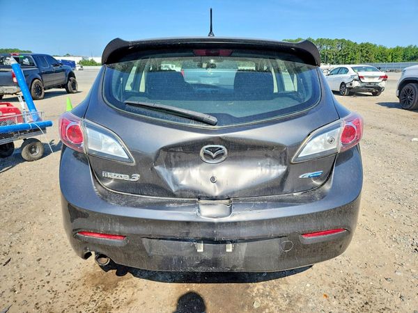 2013 MAZDA 3 Touring/GS
