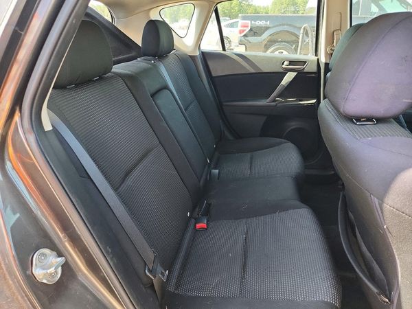 2013 MAZDA 3 Touring/GS