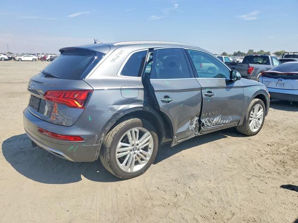 2018 AUDI Q5 quattro Premium Plus
