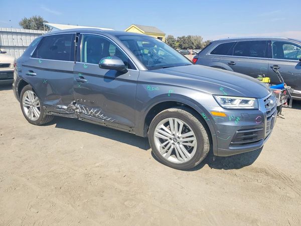 2018 AUDI Q5 quattro Premium Plus