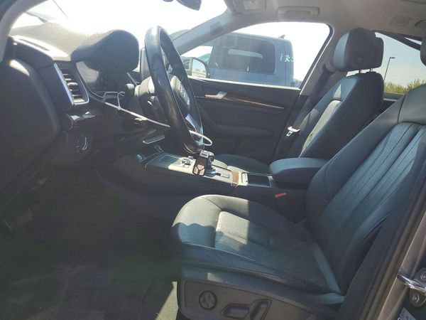 2018 AUDI Q5 quattro Premium Plus