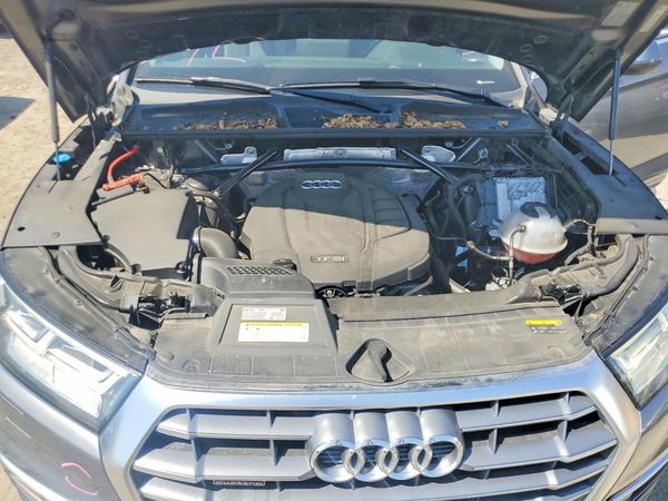 2018 AUDI Q5 quattro Premium Plus