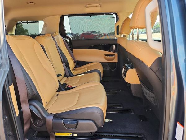 2024 KIA CARNIVAL EX