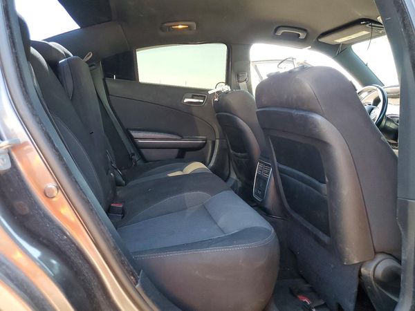 2015 DODGE CHARGER SE RWD