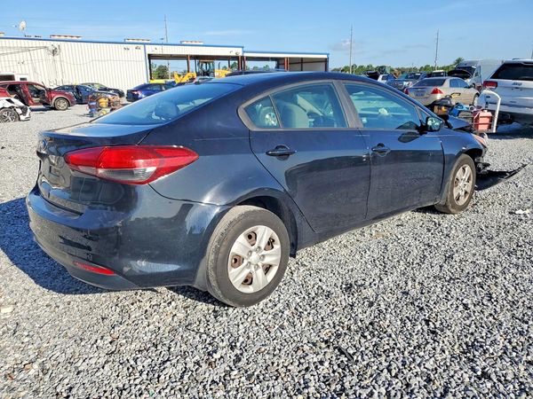2017 KIA FORTE LX Base