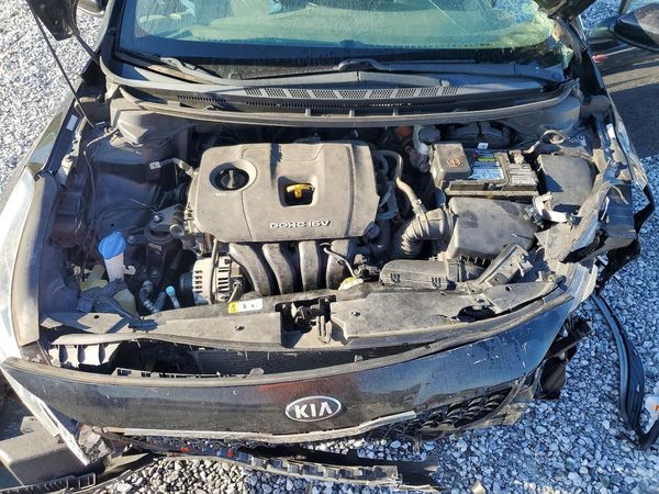 2017 KIA FORTE LX Base