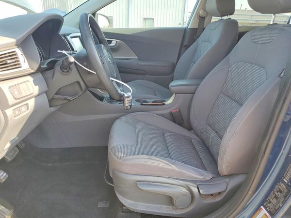 2017 KIA NIRO FE / LX / LX Tech