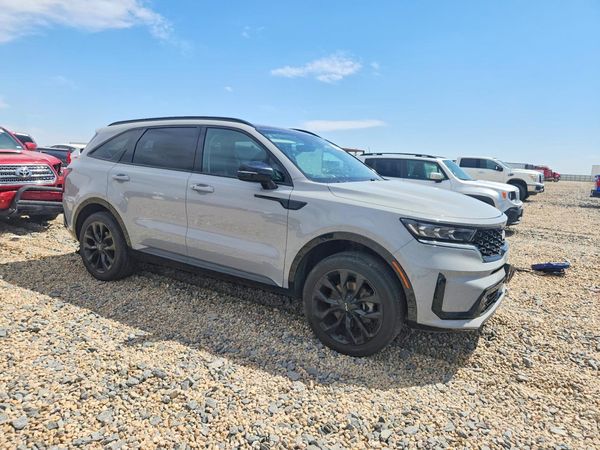 2022 KIA SORENTO