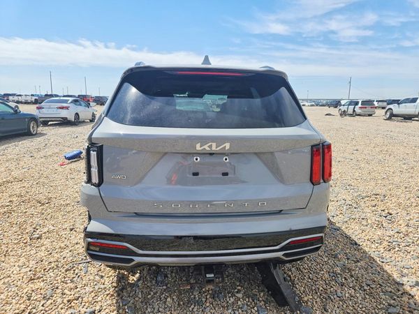 2022 KIA SORENTO
