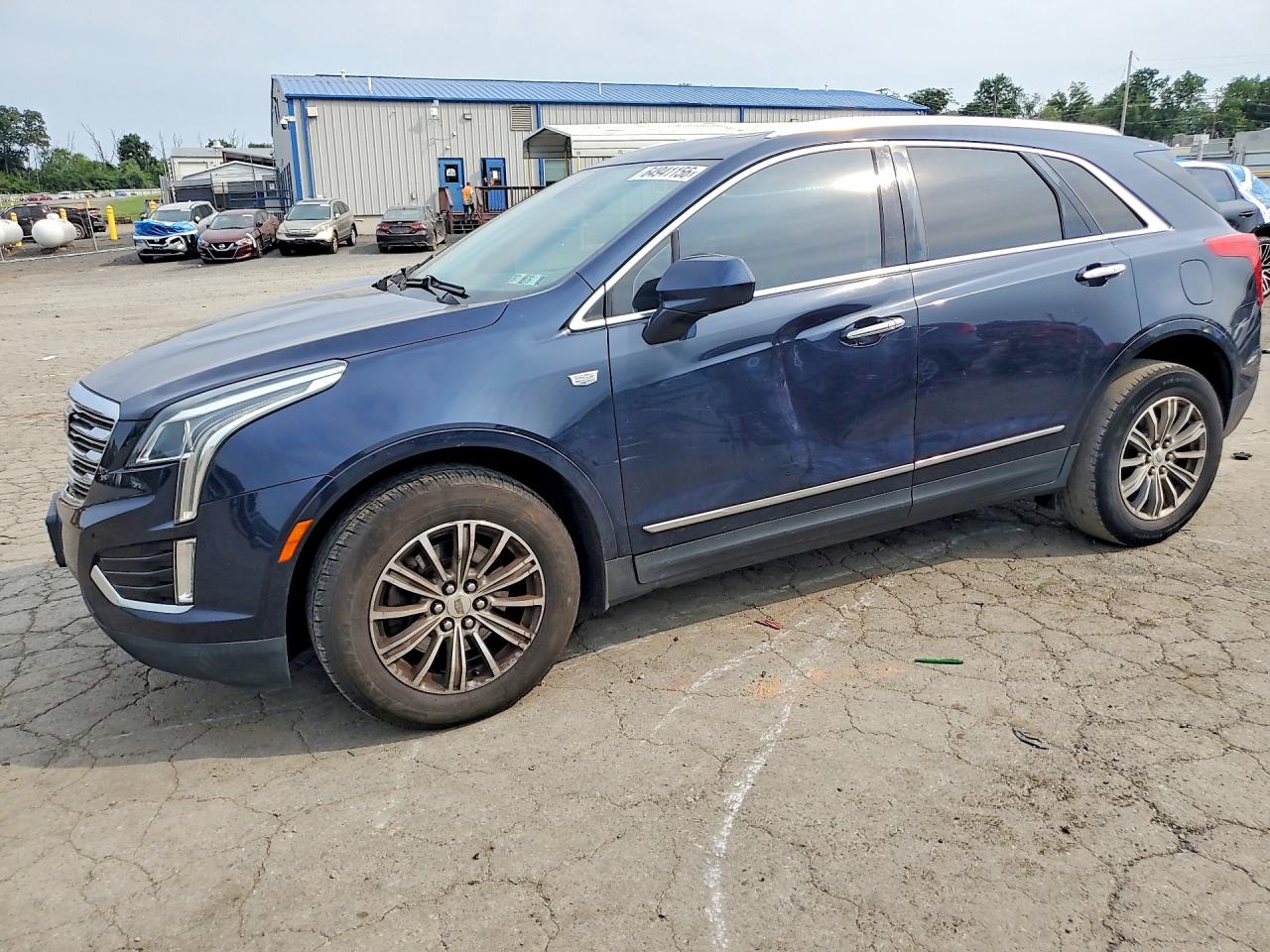 2017 CADILLAC XT5 Luxury