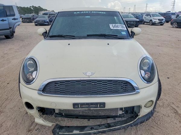 2012 MINI COOPER
