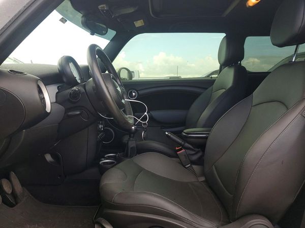2012 MINI COOPER