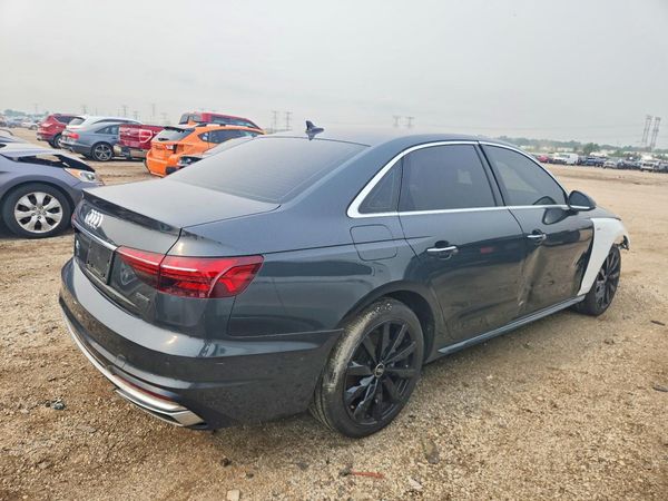 2021 AUDI A4 quattro Premium