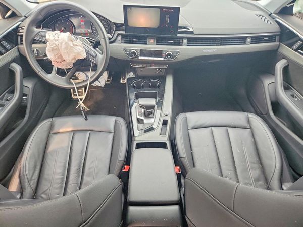 2021 AUDI A4 quattro Premium