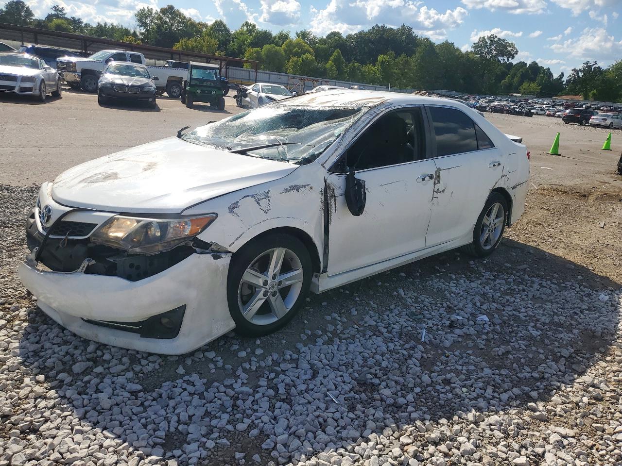 2012 TOYOTA CAMRY