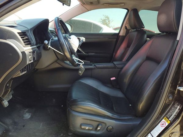 2013 LEXUS CT 200h