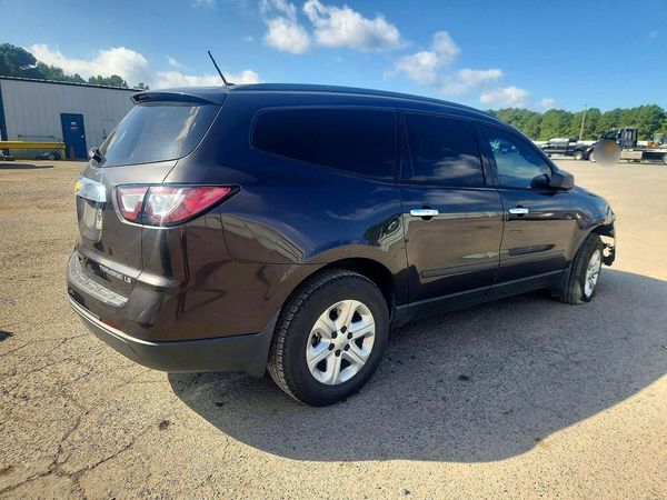 2015 CHEVROLET TRAVERSE LS
