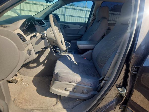 2015 CHEVROLET TRAVERSE LS